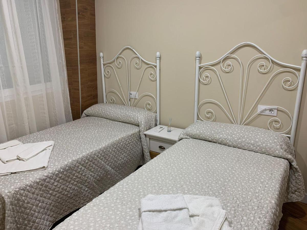 Apartamentos La Union Arroyo de la Luz Ngoại thất bức ảnh