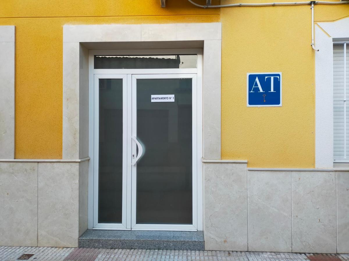 Apartamentos La Union Arroyo de la Luz Ngoại thất bức ảnh
